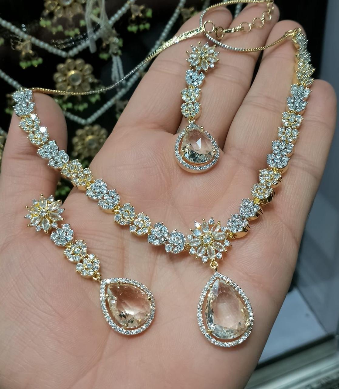 Zircon drop set