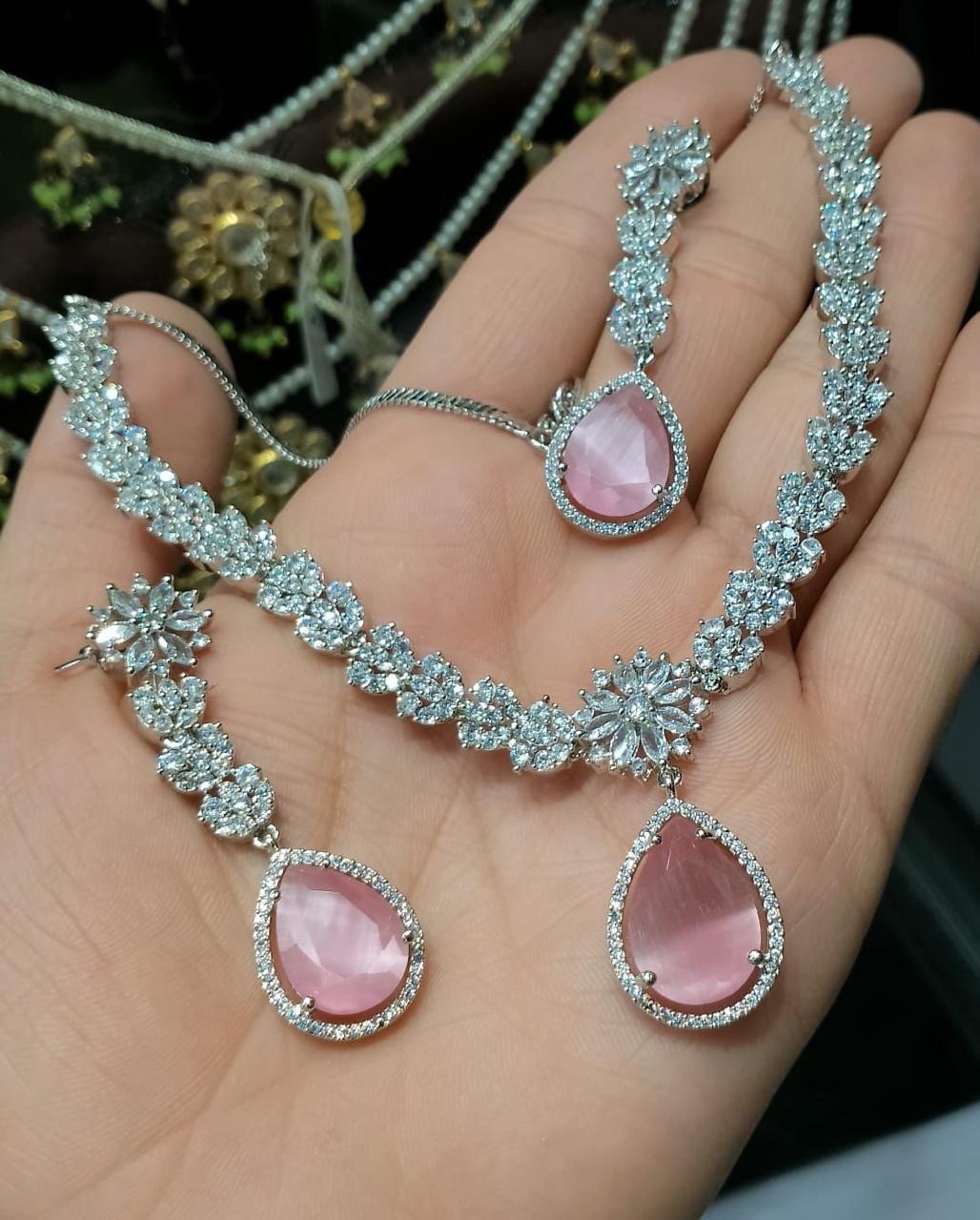 Zircon drop set