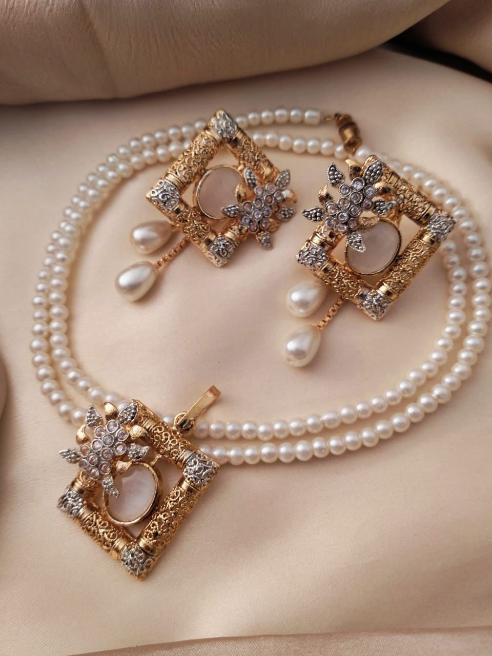 Egyptian set