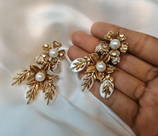 Hand made designer seap earing