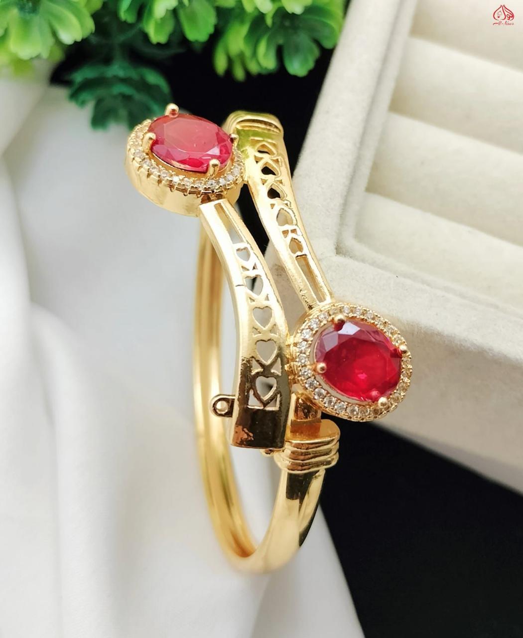 Indian zircon Gold Plated Bracelet