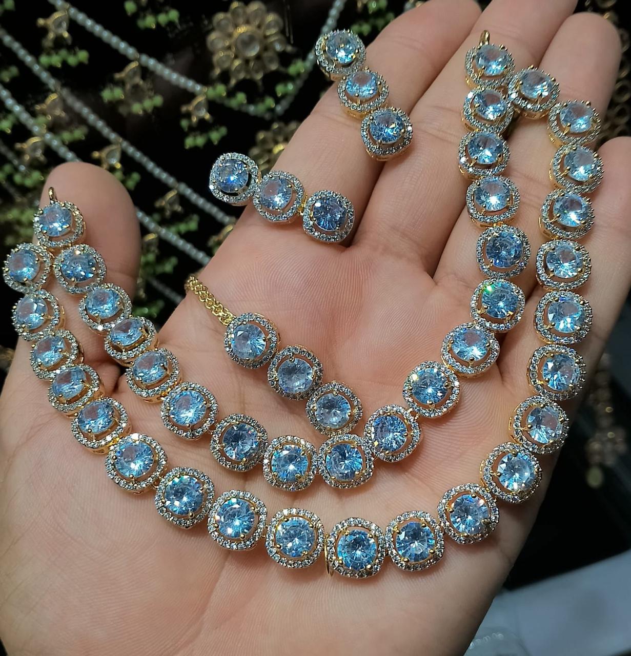 Diamond Stones Necklace Set