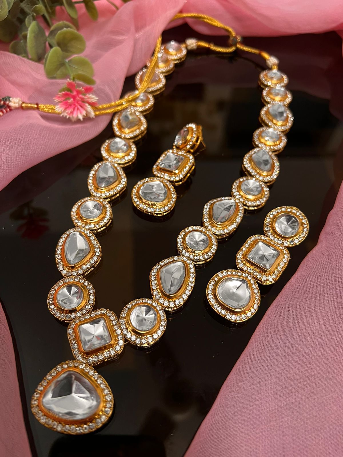 Kundan Mala Set