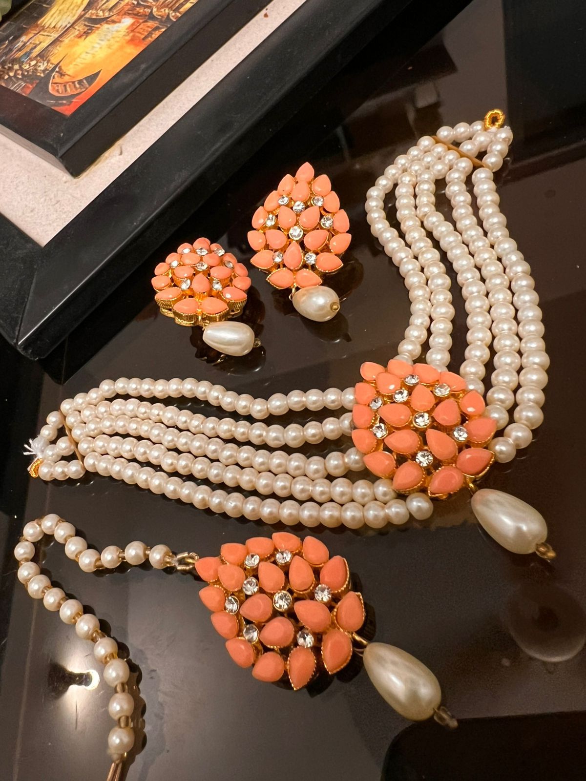 Pearl Chokar Set