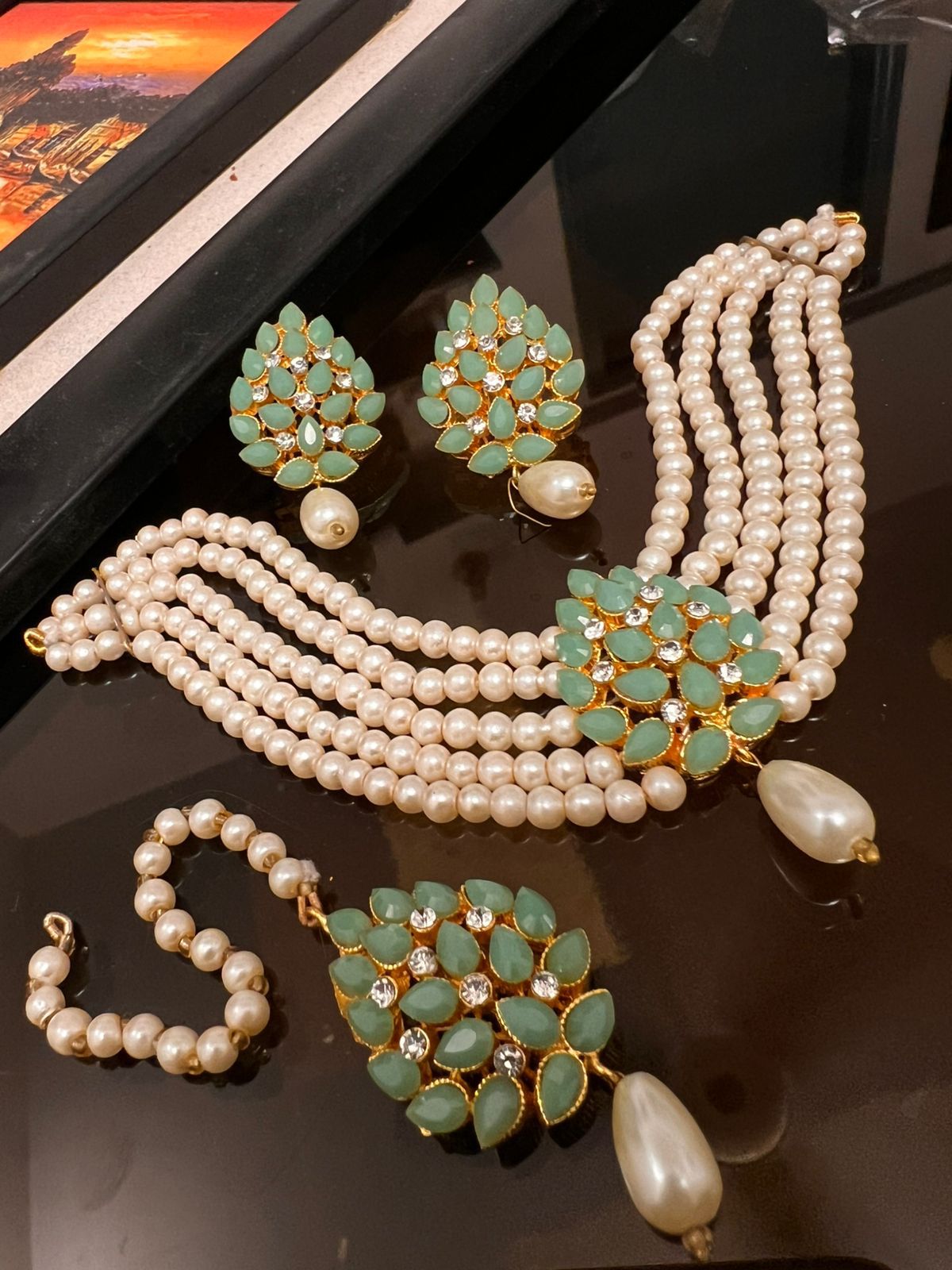 Pearl Chokar Set