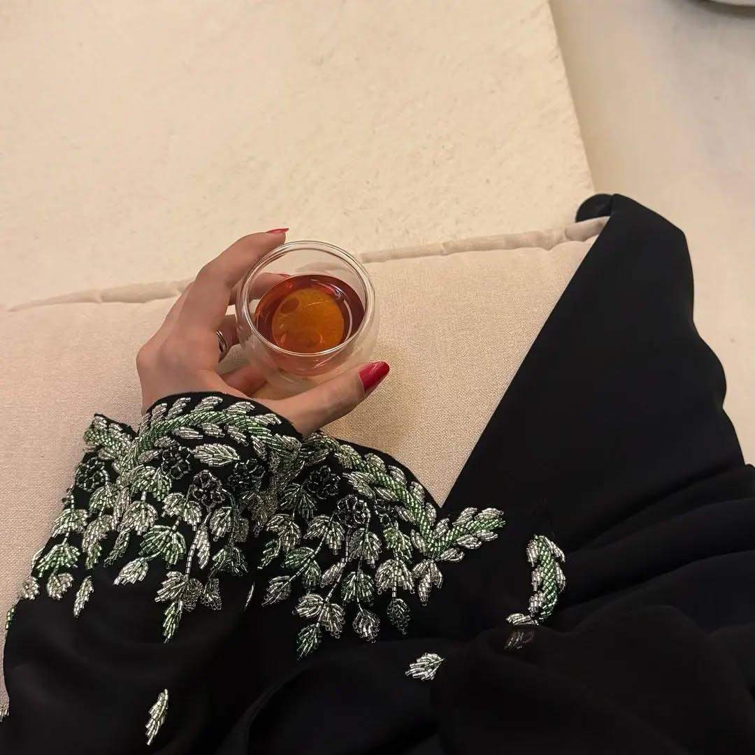 Black Abaya