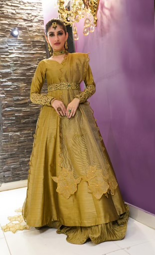 Gulnoor Lehenga