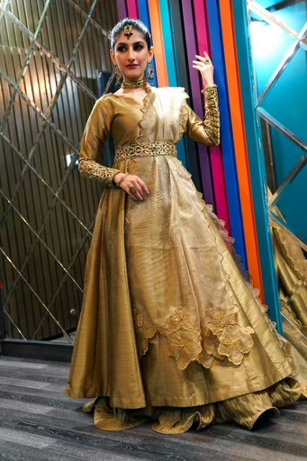 Gulnoor Lehenga