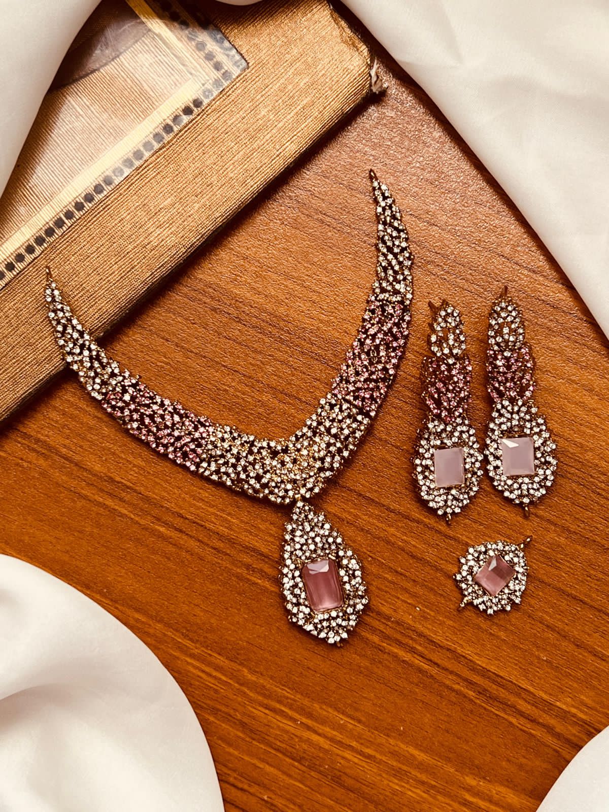 Beautiful elegant partywear set