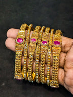 Goldplated bangles