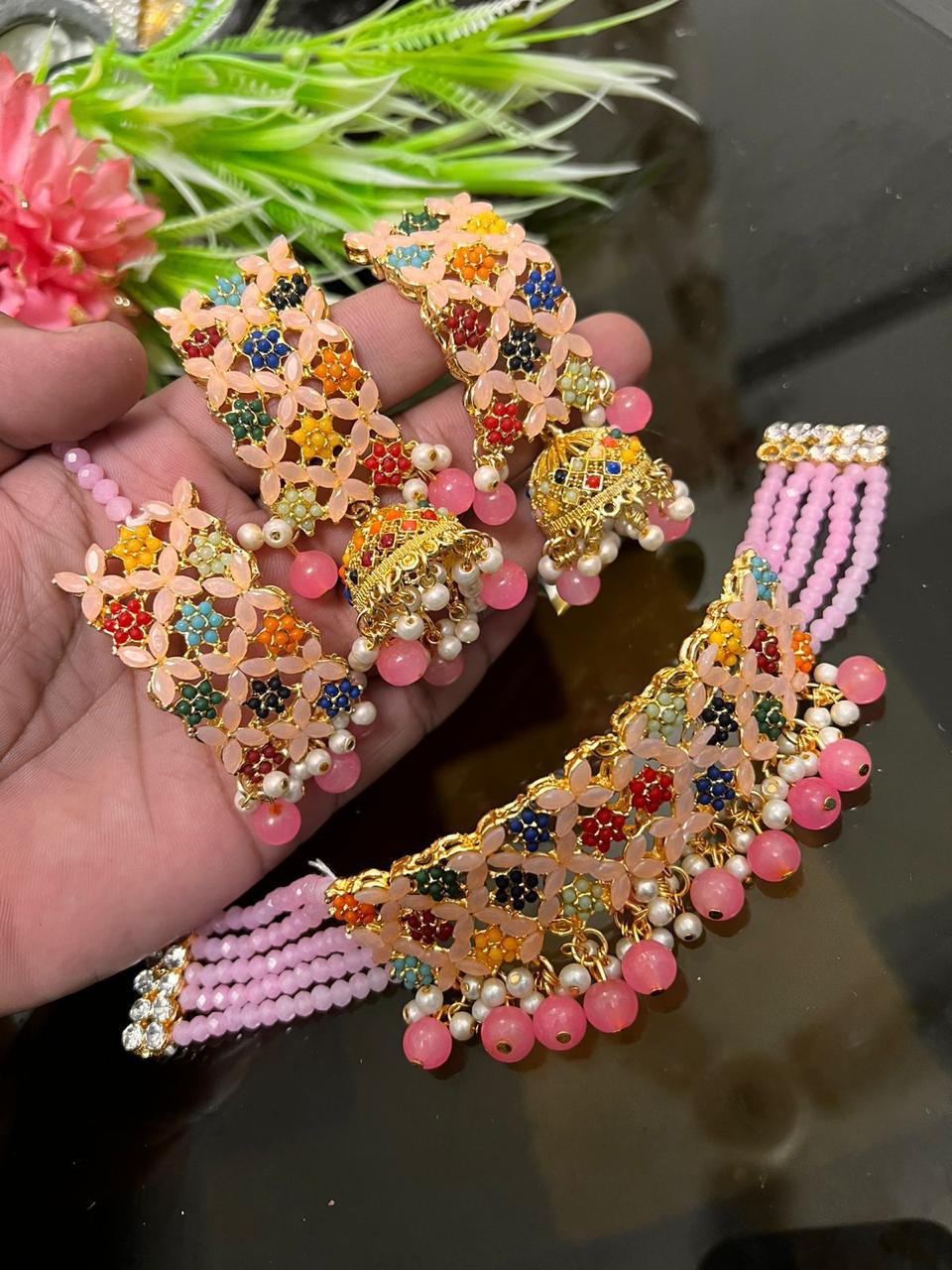 Stones Choker Set