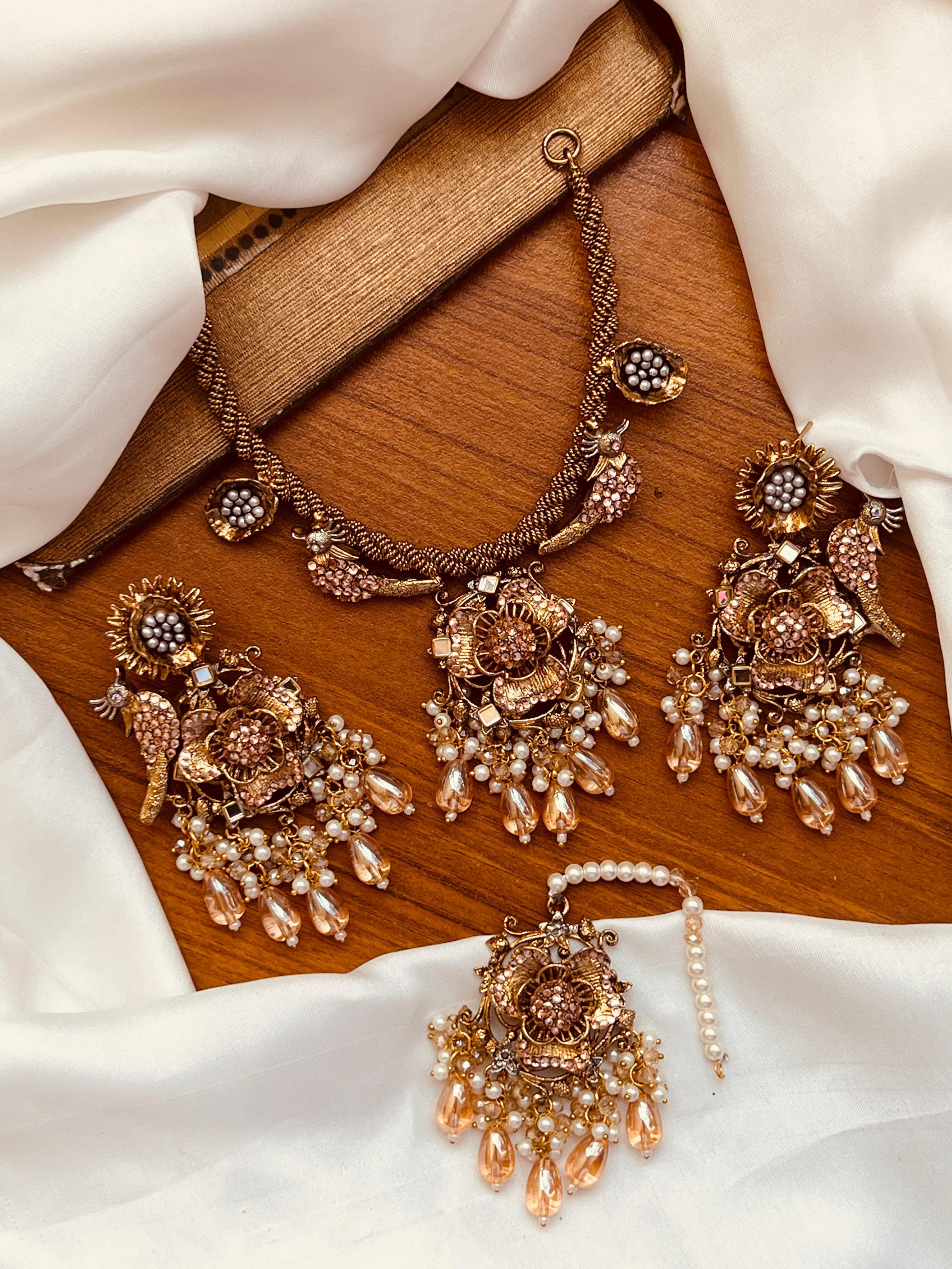 Formal Set