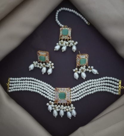 Four Piece Chokar Set