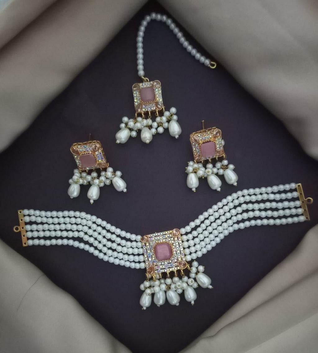 Four Piece Chokar Set