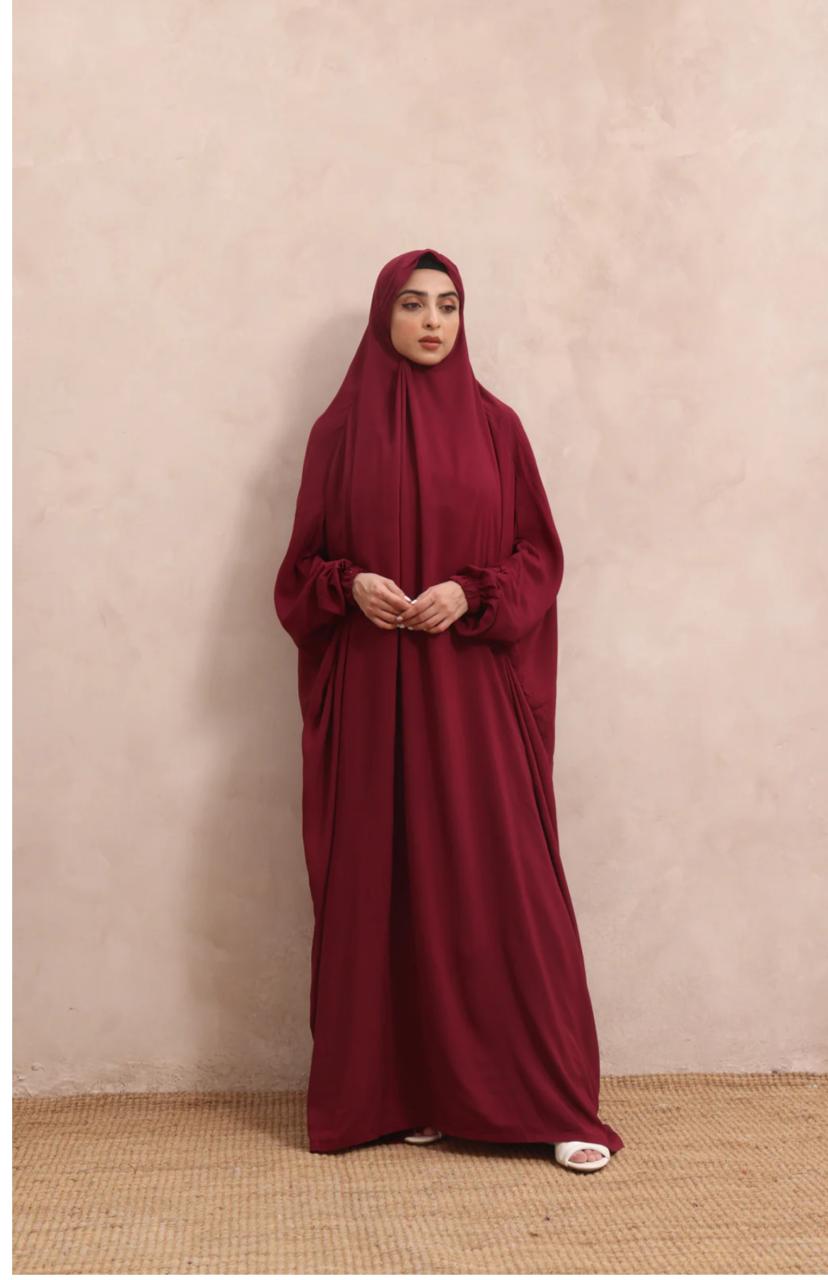 Maroon Namaz Chaddar