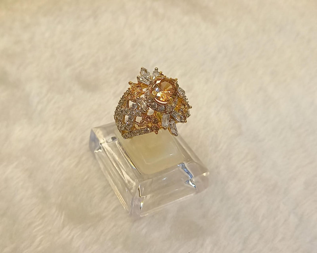 Royal gem ring