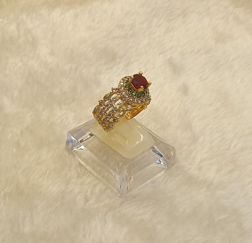 Royal gem ring