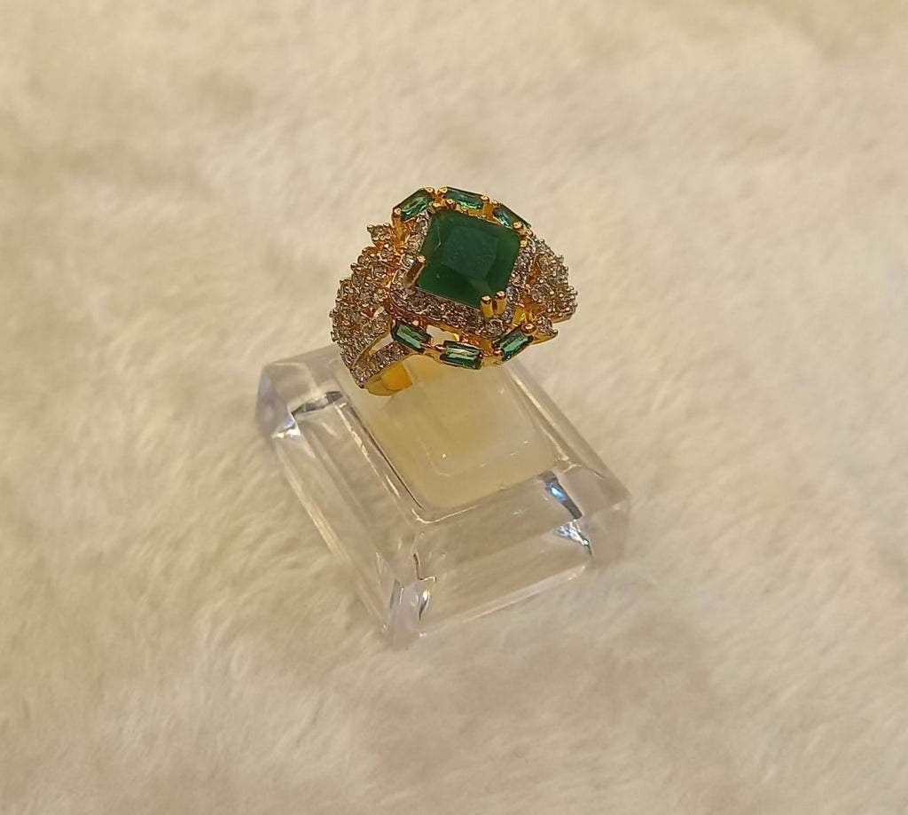 Royal gem ring