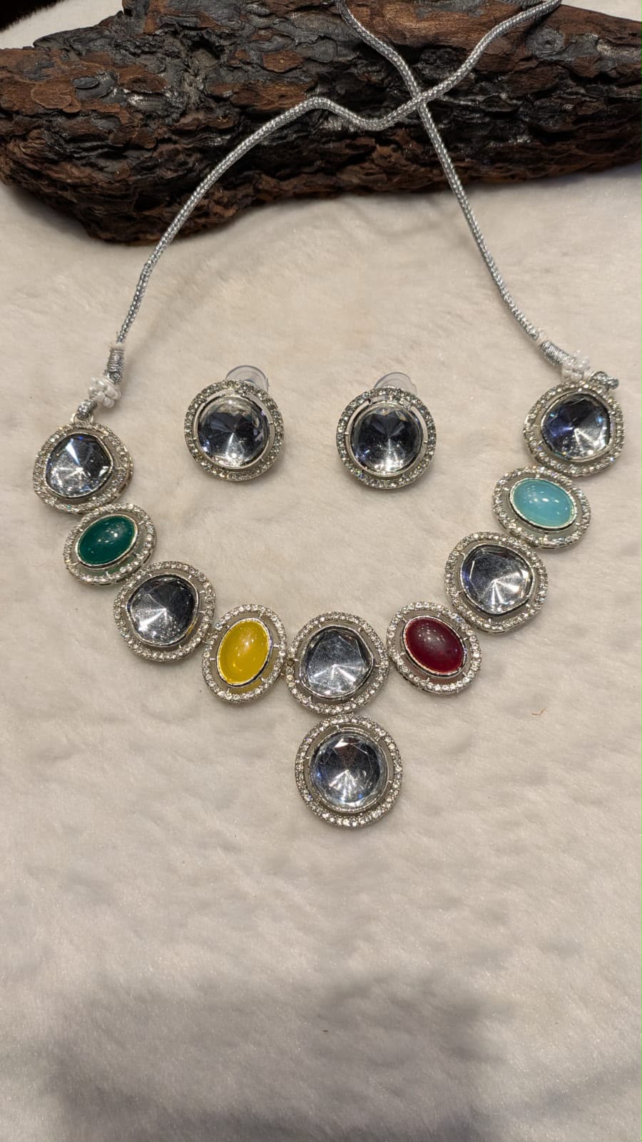 Indian kundan