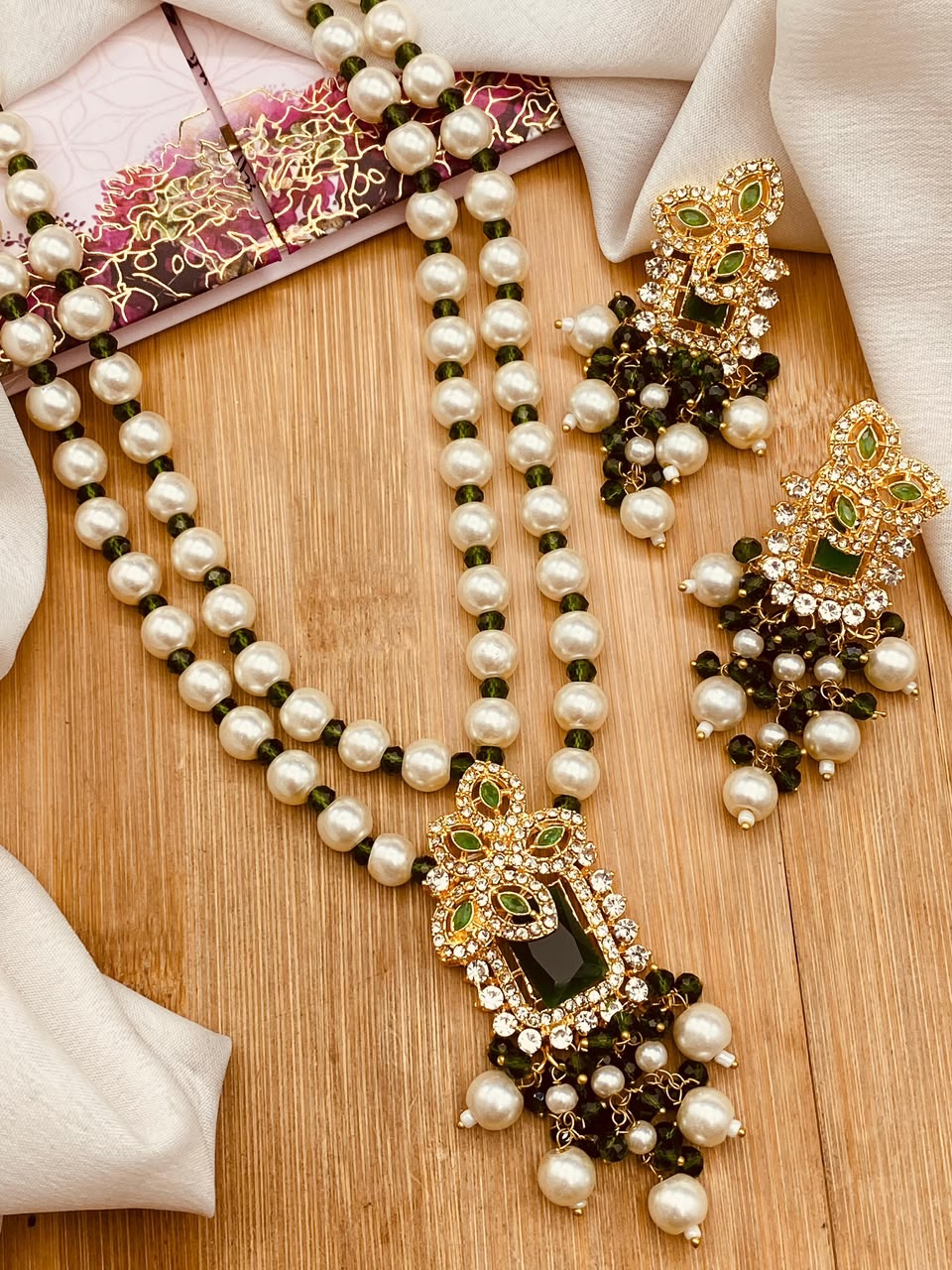 Amber Pearl Luxe Necklace Set