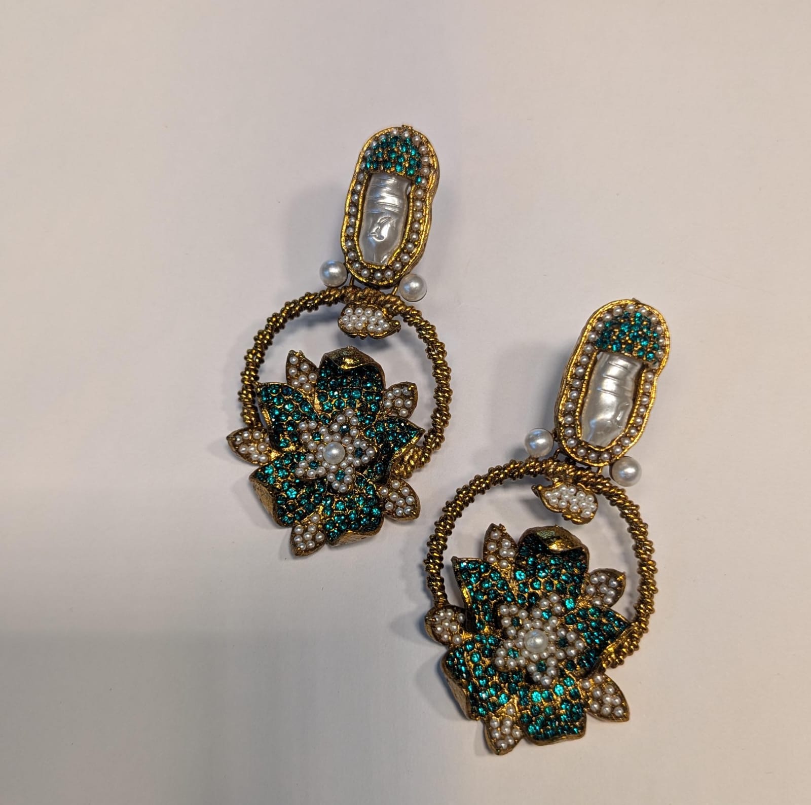 Turkish earing