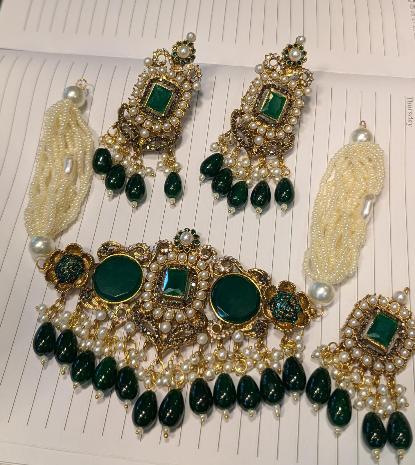 Stone Choker Set